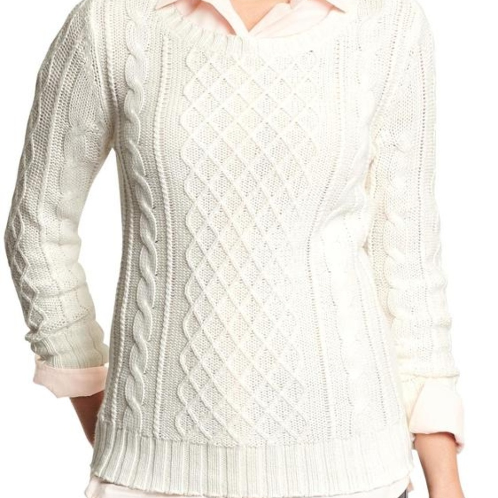 Old Navy Cable Knit Off White Sweater
